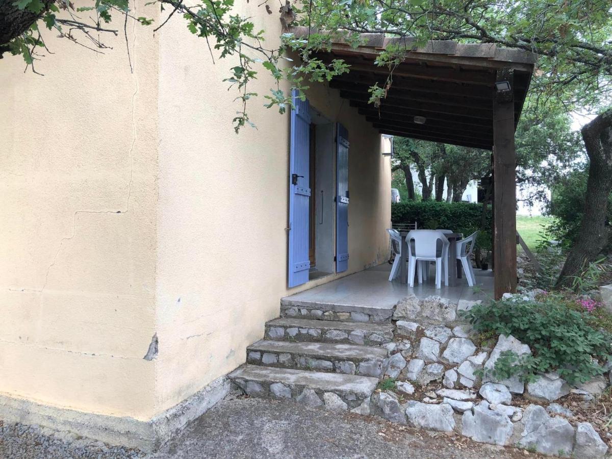 Hotel Les Persedes Lavilledieu  Экстерьер фото